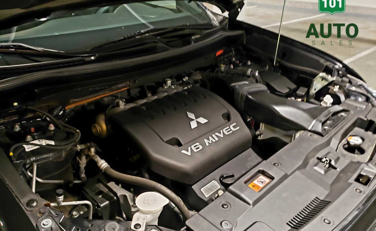 BR101_mitsubishi_outlander_se_black_edition_7_seats_2019_6552b5281ea36_516724.jpg