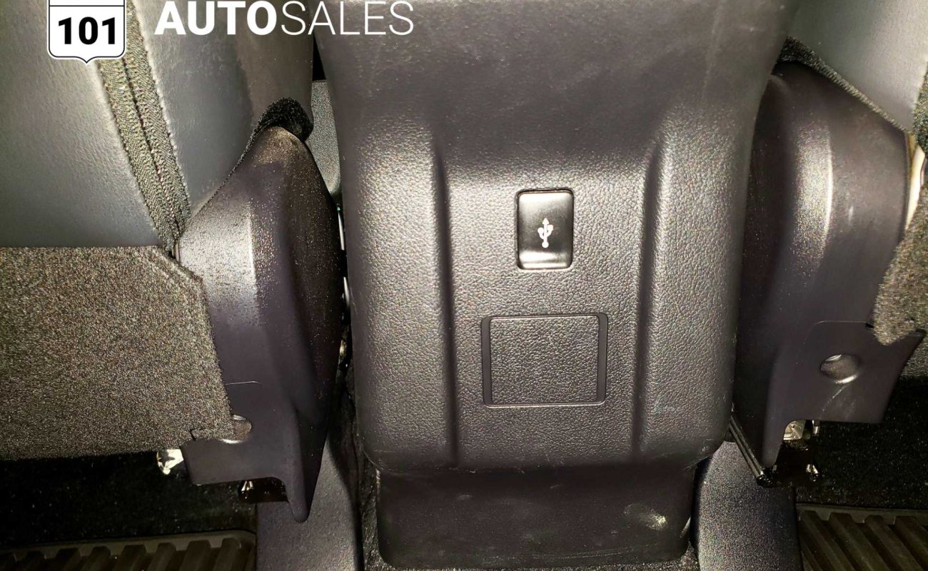 BR101_mitsubishi_outlander_sel_awd_7_seats_2019_64801a73559cb_953681.jpg