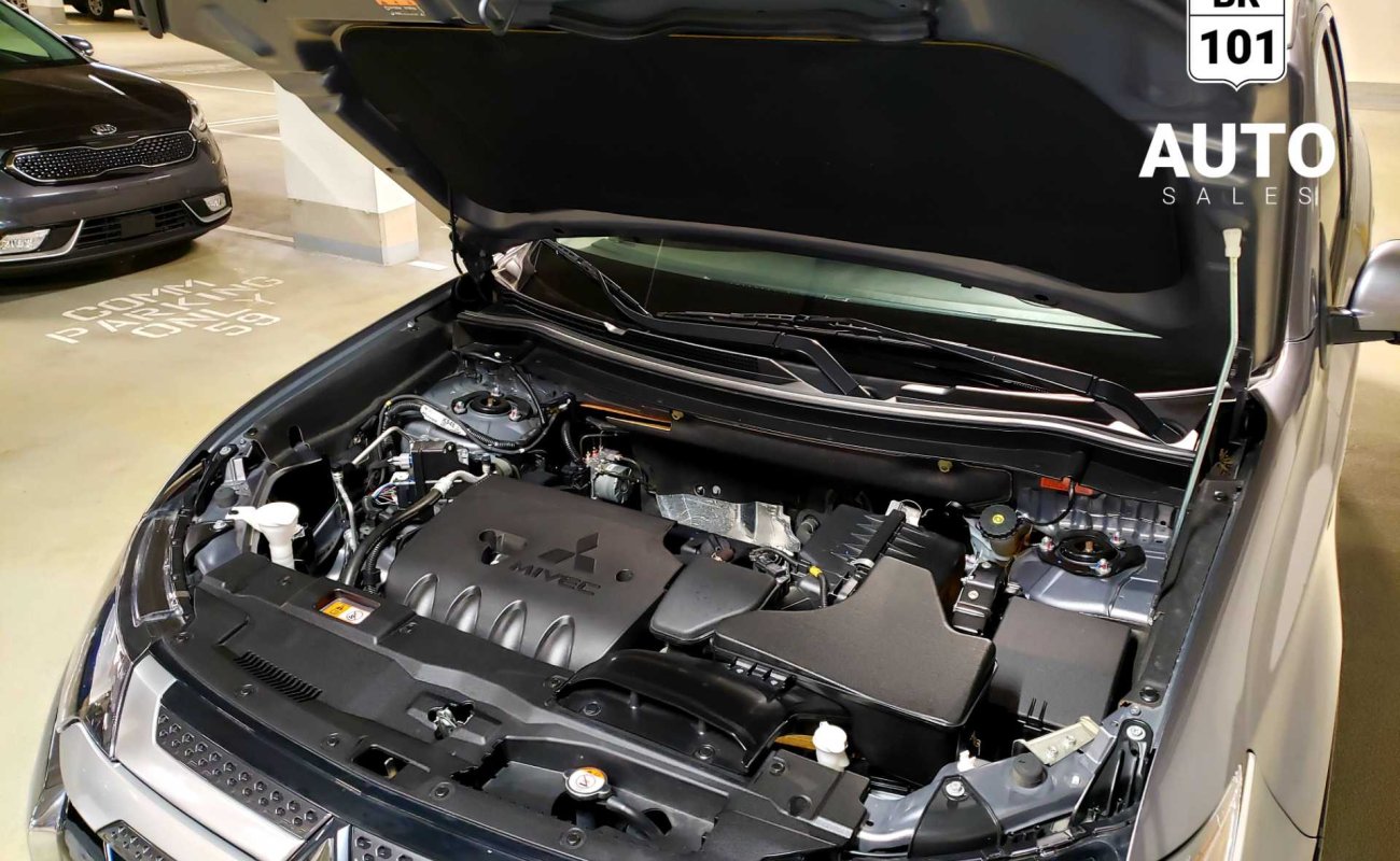 BR101_mitsubishi_outlander_sel_awd_7_seats_2019_64801a73559d0_953681.jpg