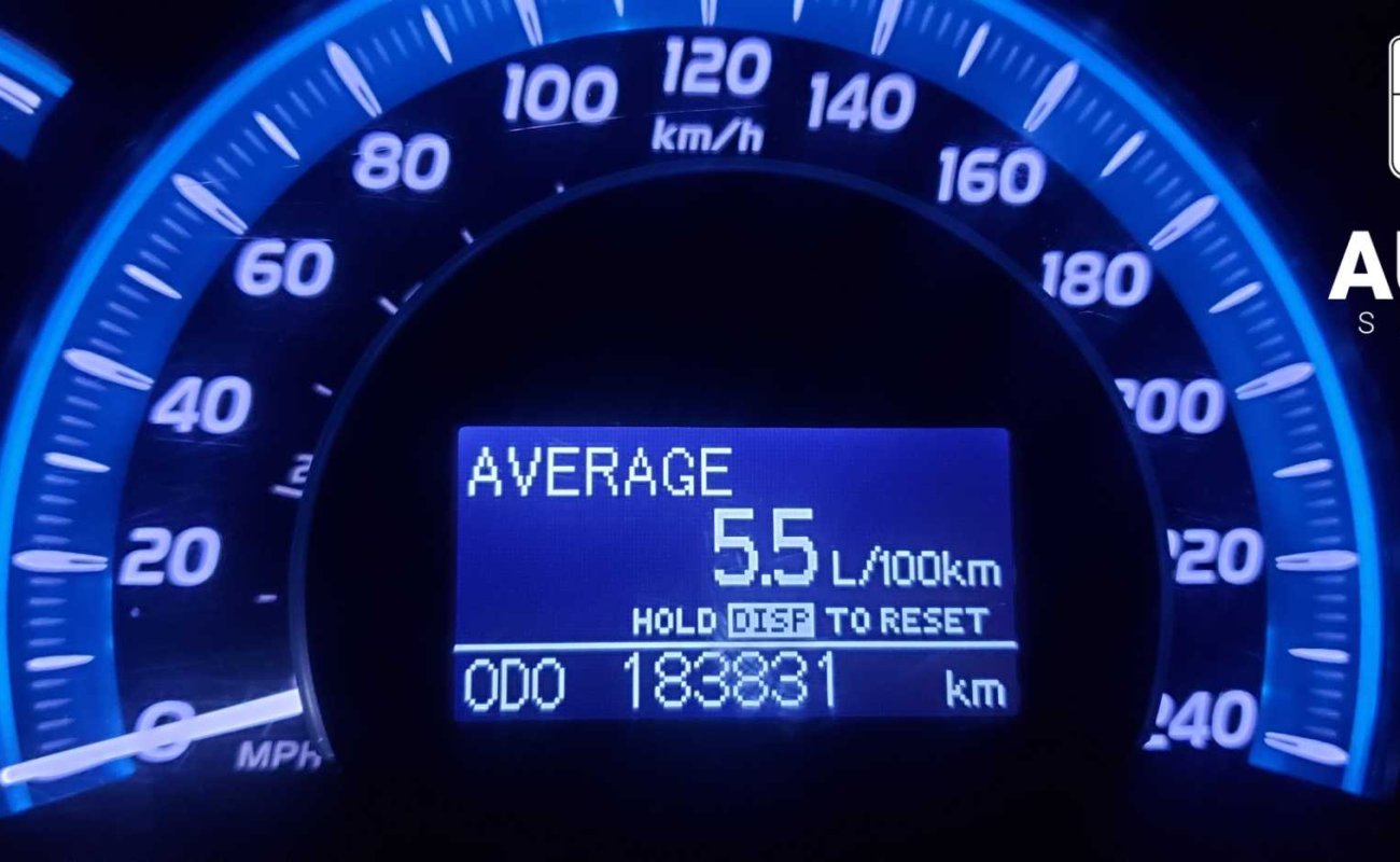 BR101_toyota_camry_hybrid_2010_64bae22919a43_222997.jpg