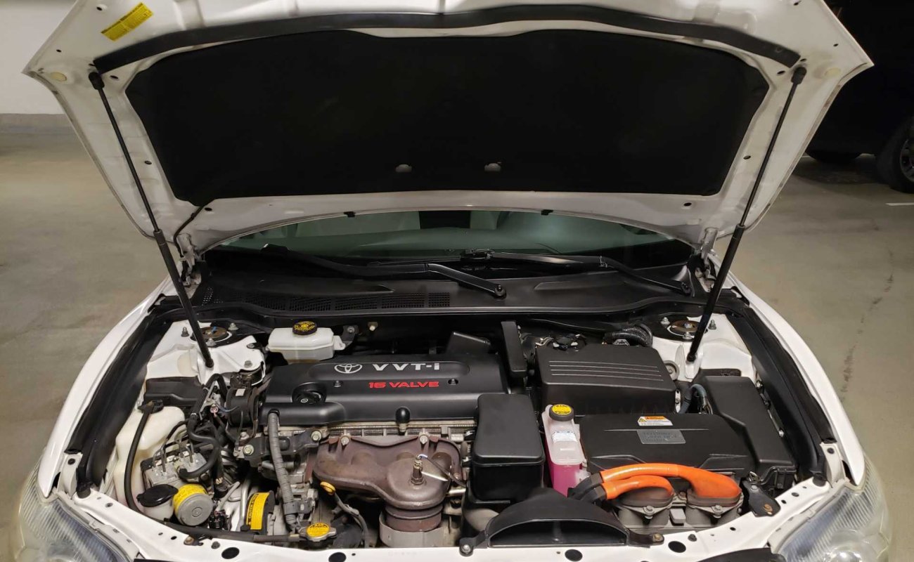 BR101_toyota_camry_hybrid_2010_64bae22919a45_222997.jpg