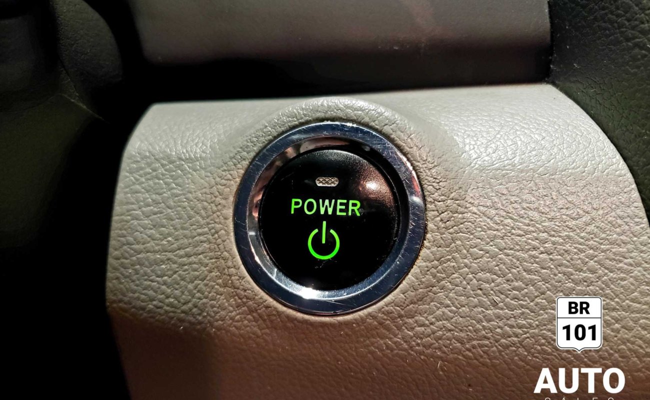 BR101_toyota_camry_hybrid_2010_64bae22919a7d_222997.jpg