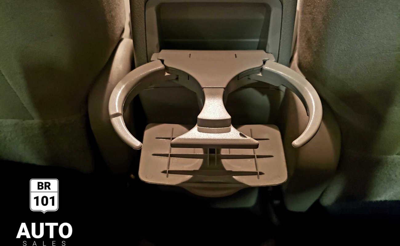 BR101_toyota_corolla_ce_2012_64895dc6cbeb9_322312.jpg