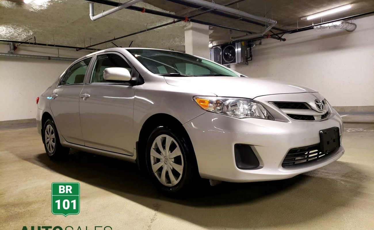 BR101_toyota_corolla_ce_2012_648960144e3bb_322312.jpg