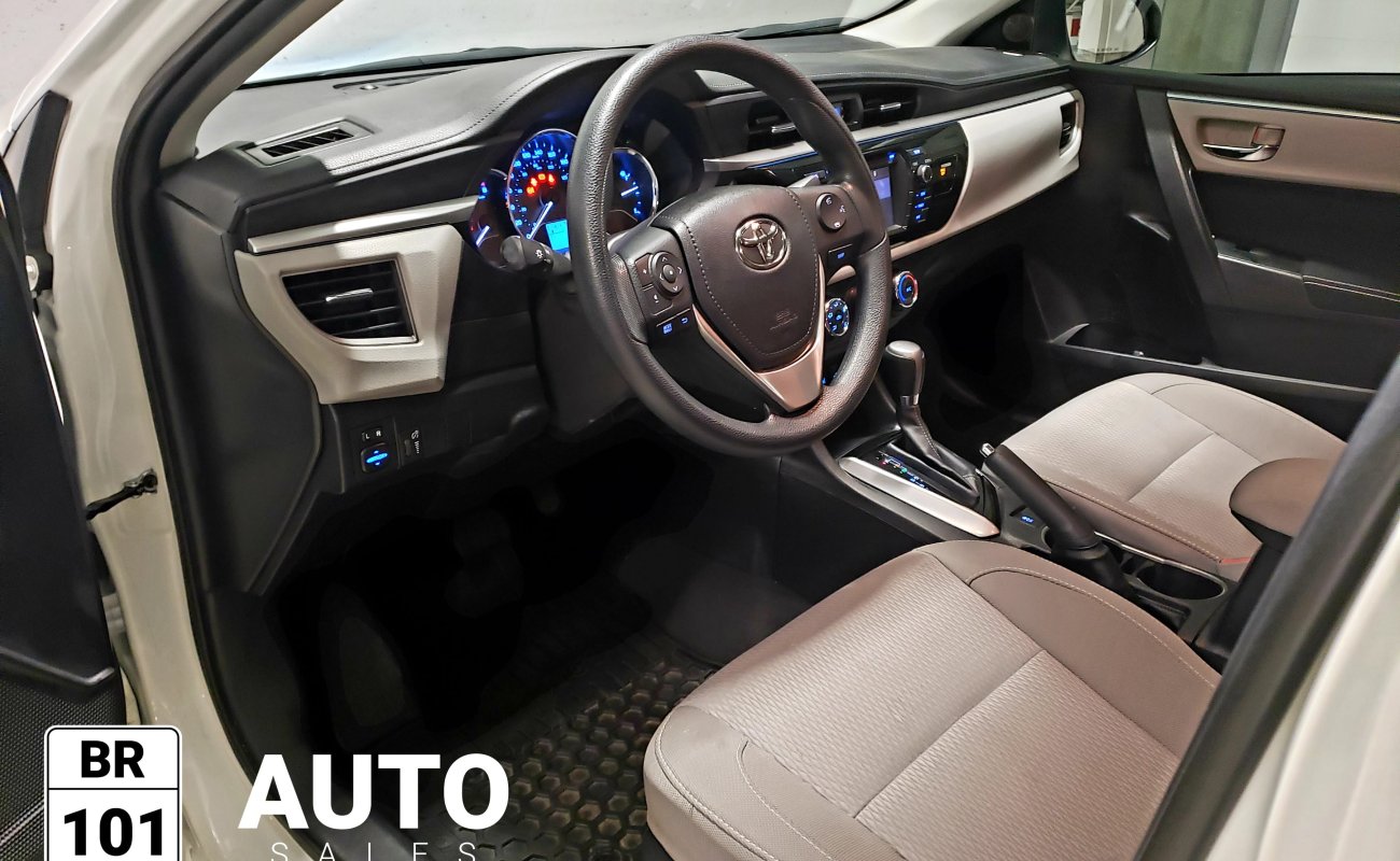 BR101_toyota_corolla_le_2016_63dc350442f4f_145737.jpg