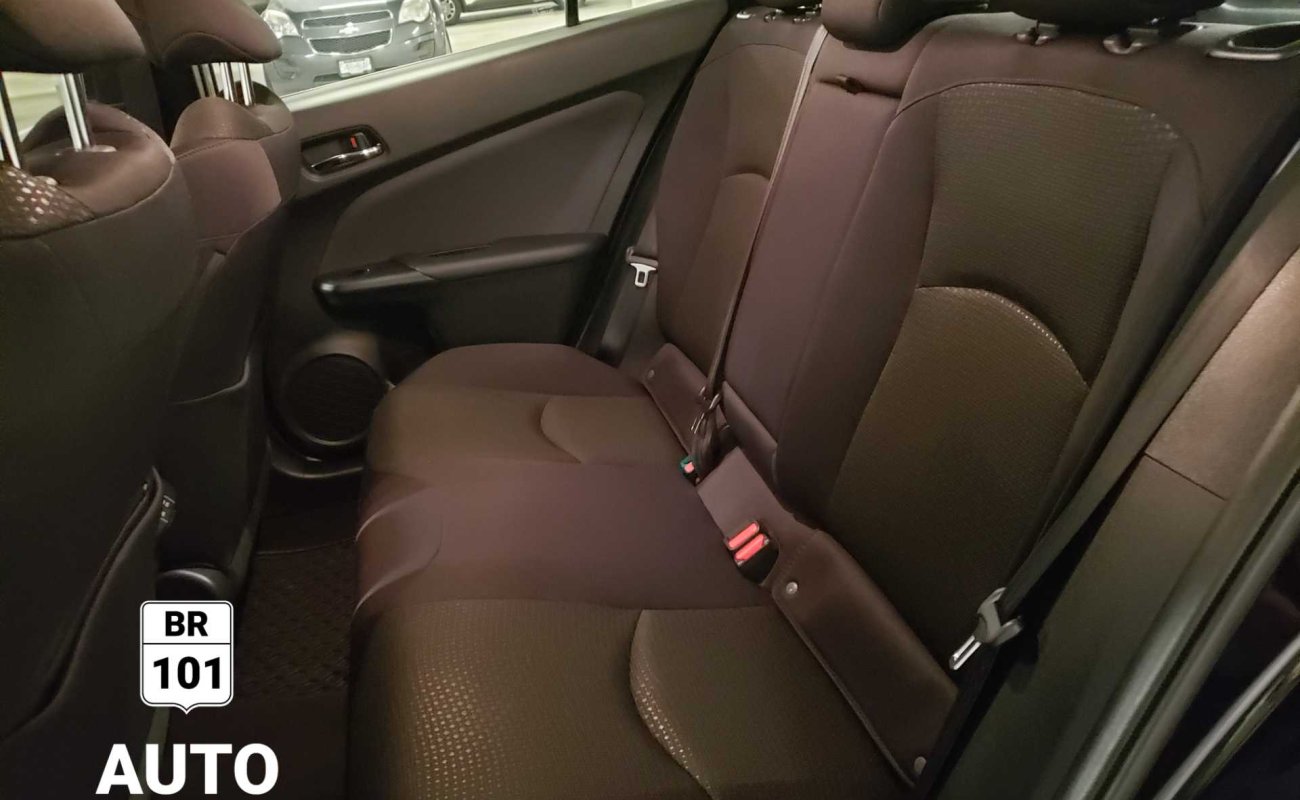 BR101_toyota_prius_awd_e_2021_6495fab4a9b67_201834.jpg