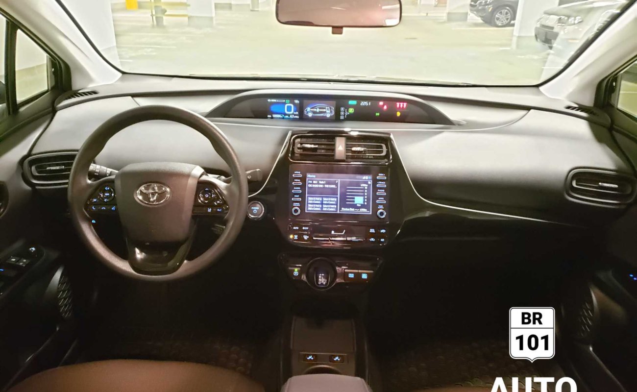 BR101_toyota_prius_awd_e_2021_649600738756b_201834.jpg