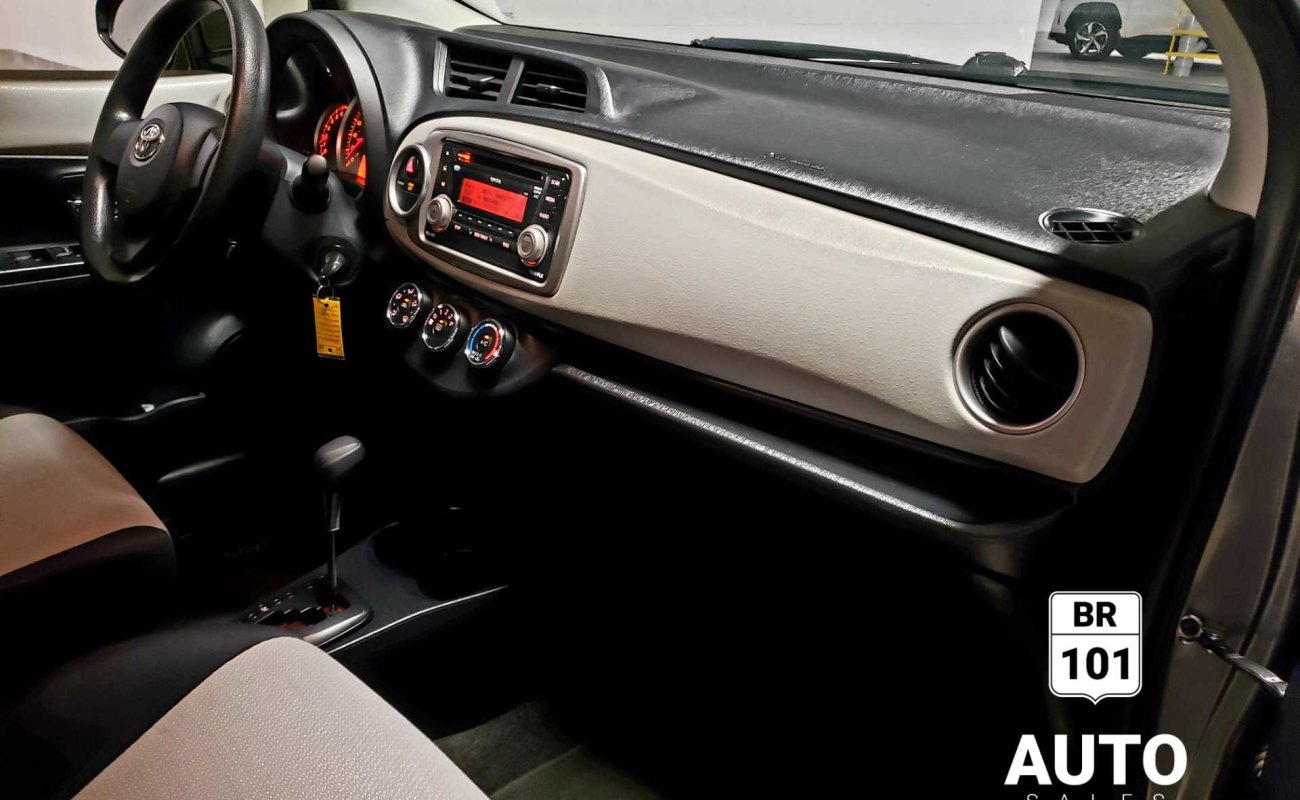 BR101_toyota_yaris_le__no_accidents__free_warranty_2013_662543184df15_66132.jpg