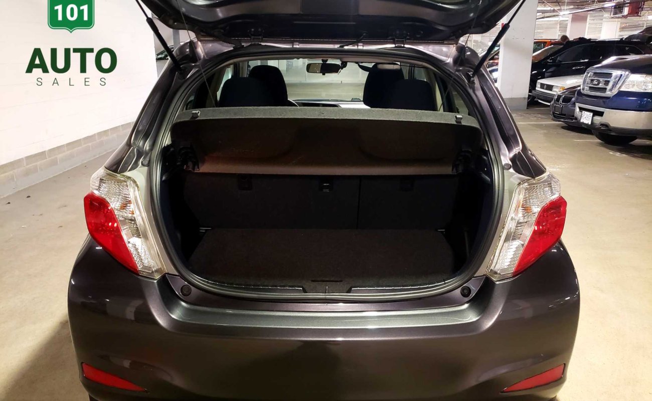 BR101_toyota_yaris_le__no_accidents__free_warranty_2013_662543184df23_66132.jpg